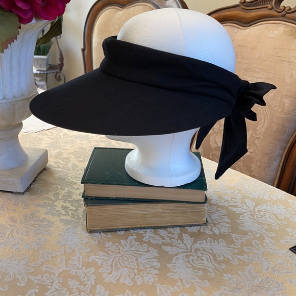 Scala Wide Brim Fabric Visor | Poshmark